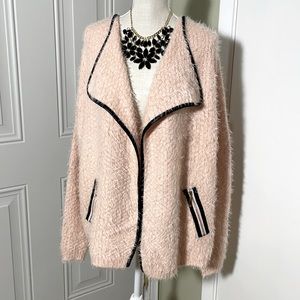 Lovely Simply Couture Blush Pink Sweater